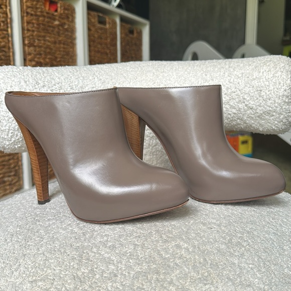 YSL Clog Heel - Picture 3 of 10